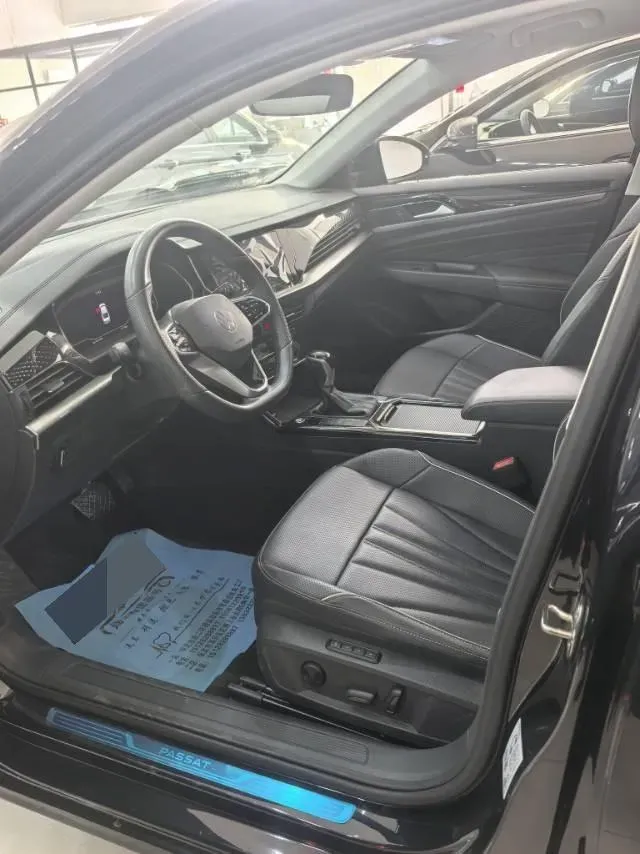 2024 Volkswagen Passat 2.0T 186HP L4 7DCT,autocango,china used car exporter,china ev exporter,chinese used car exporter,chinese used ev exporter