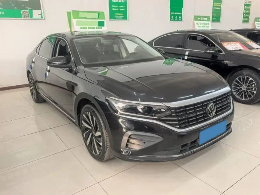 2024 Volkswagen Passat 2.0T 186HP L4 7DCT,autocango,china used car exporter,china ev exporter,chinese used car exporter,chinese used ev exporter