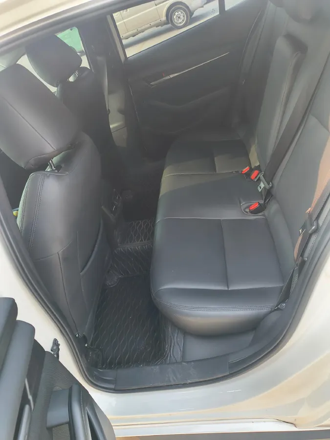 2023 Mazda 3 Axela 2.0L 158HP L4 6AT,autocango,china used car exporter,china ev exporter,chinese used car exporter,chinese used ev exporter