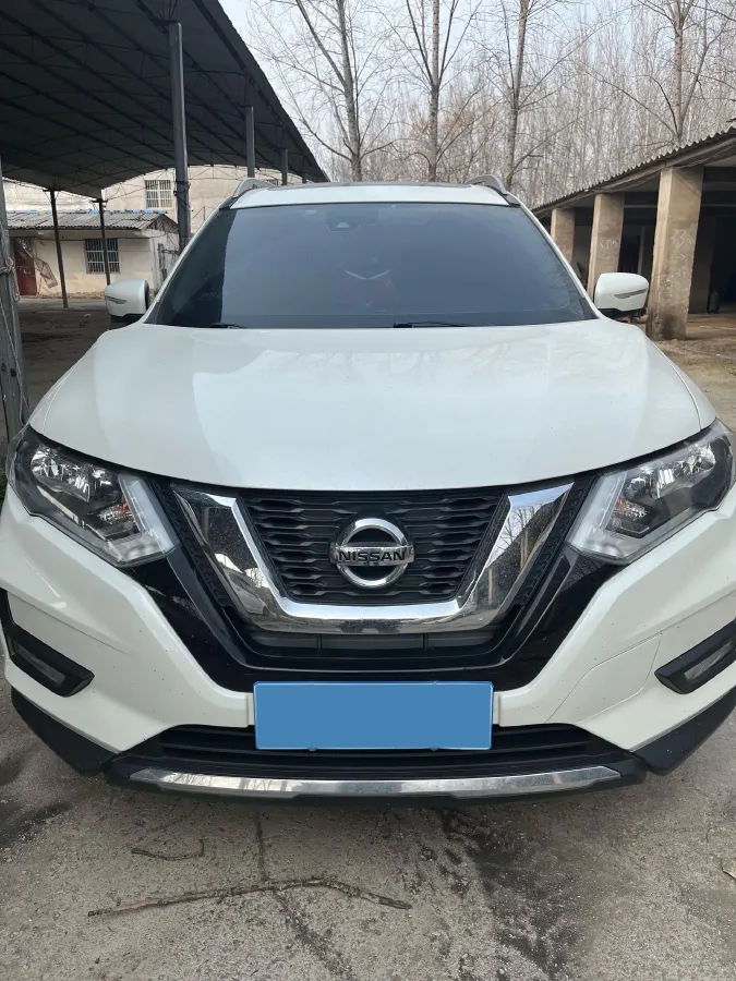 2020 Nissan X-Trail 2.0L 154HP L4 CVT,autocango,china used car exporter,china ev exporter,chinese used car exporter,chinese used ev exporter