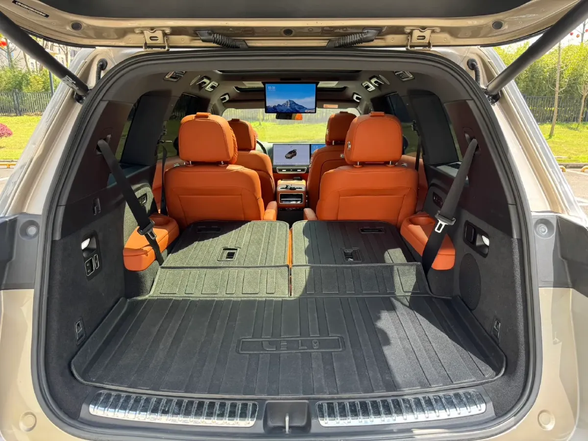 2022 Li L9 Range Extended 154HP REEV 42.6KWH,autocango,china used car exporter,china ev exporter,chinese used car exporter,chinese used ev exporter