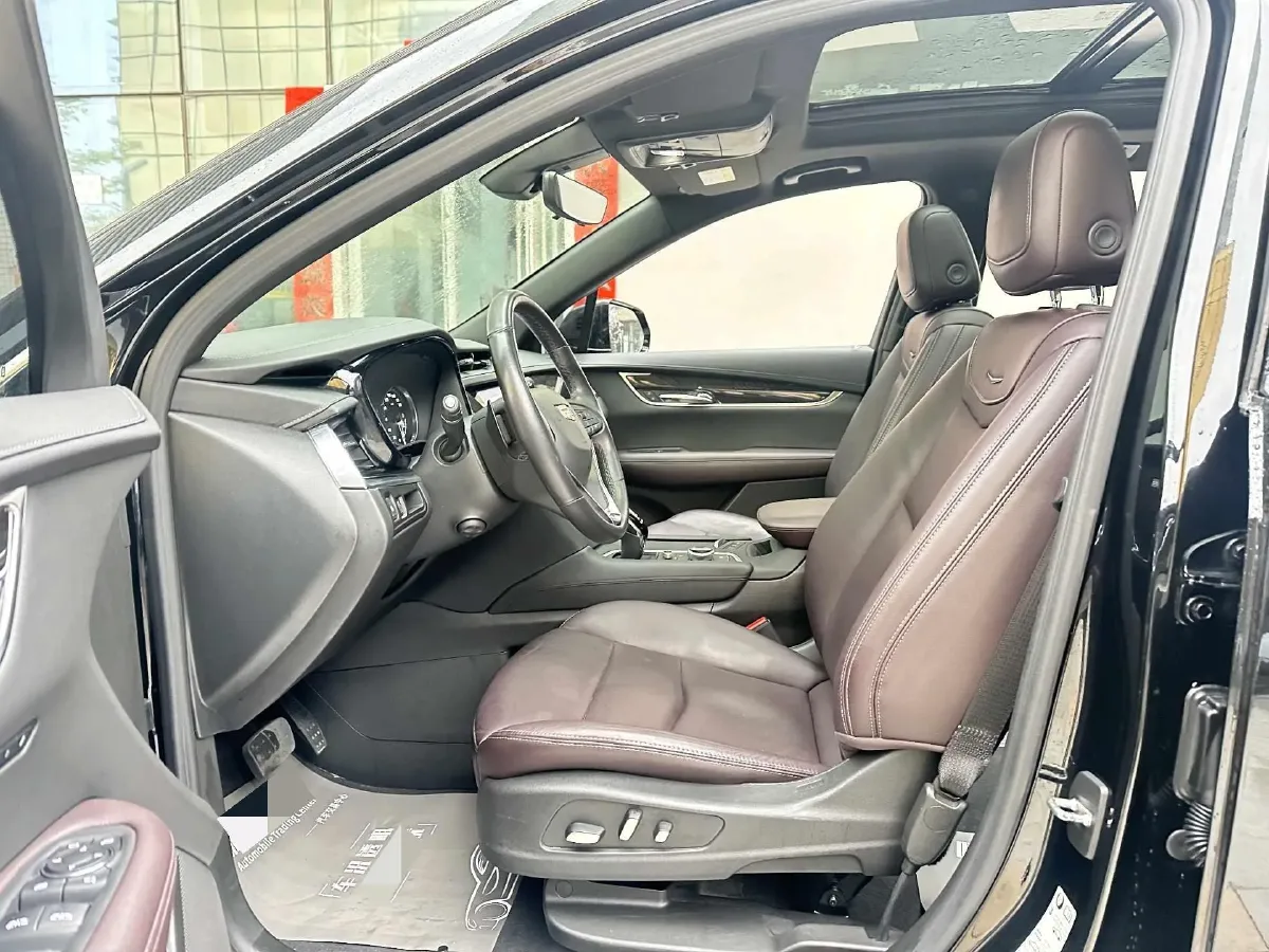 2022 Cadillac XT6 2.0T 237HP L4 9AT,autocango,china used car exporter,china ev exporter,chinese used car exporter,chinese used ev exporter
