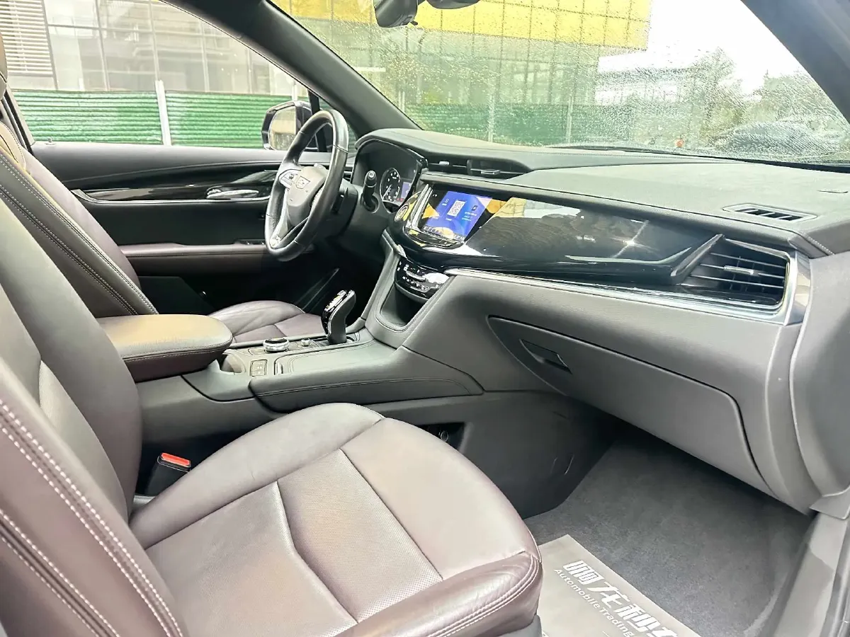 2022 Cadillac XT6 2.0T 237HP L4 9AT,autocango,china used car exporter,china ev exporter,chinese used car exporter,chinese used ev exporter