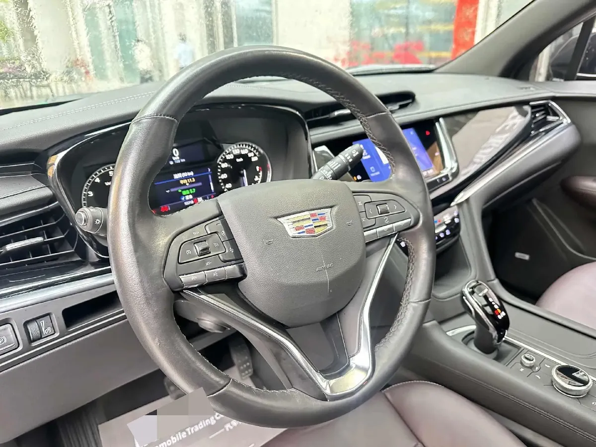 2022 Cadillac XT6 2.0T 237HP L4 9AT,autocango,china used car exporter,china ev exporter,chinese used car exporter,chinese used ev exporter