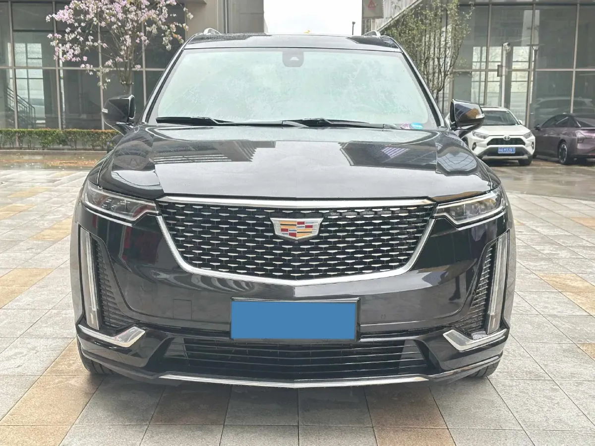 2022 Cadillac XT6 2.0T 237HP L4 9AT,autocango,china used car exporter,china ev exporter,chinese used car exporter,chinese used ev exporter