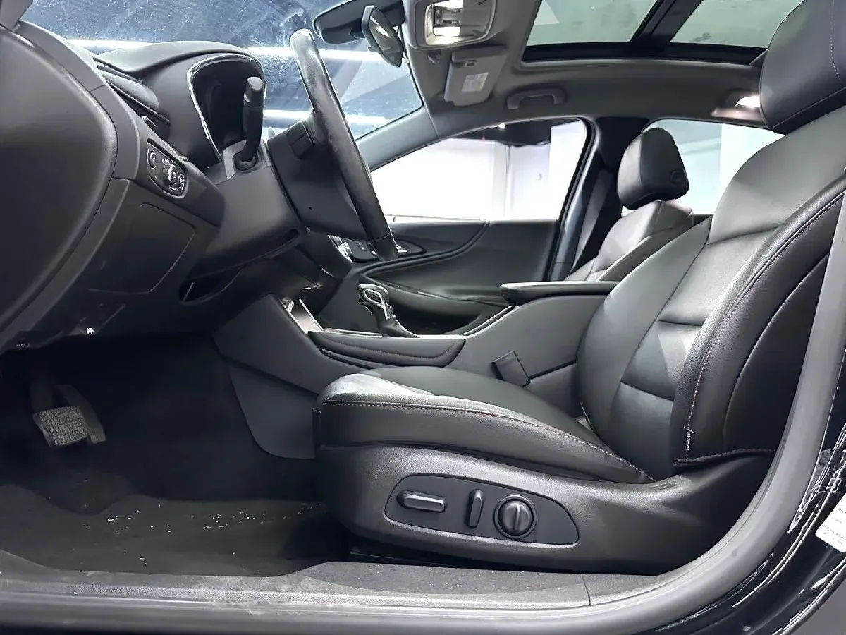 2022 Chevrolet Malibu XL 2.0T 237HP L4 9AT,autocango,china used car exporter,china ev exporter,chinese used car exporter,chinese used ev exporter