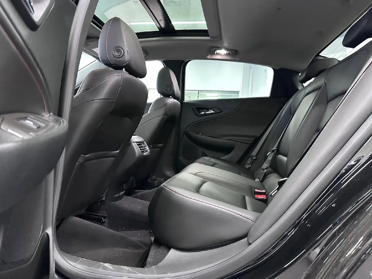 2022 Chevrolet Malibu XL 2.0T 237HP L4 9AT,autocango,china used car exporter,china ev exporter,chinese used car exporter,chinese used ev exporter