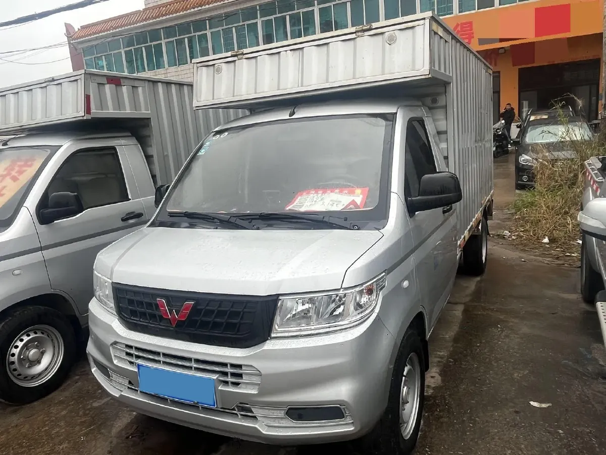 2019 WuLing RongGuang New Truck 1.5L 107HP L4 5MT,autocango,china used car exporter,china ev exporter,chinese used car exporter,chinese used ev exporter