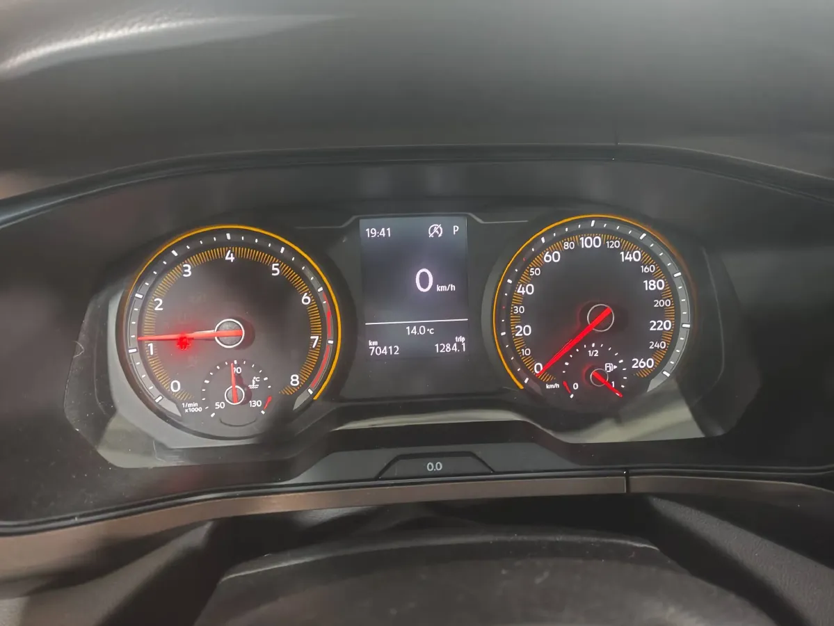 2021 Volkswagen Tharu 1.4T 150HP L4 7DCT,autocango,china used car exporter,china ev exporter,chinese used car exporter,chinese used ev exporter