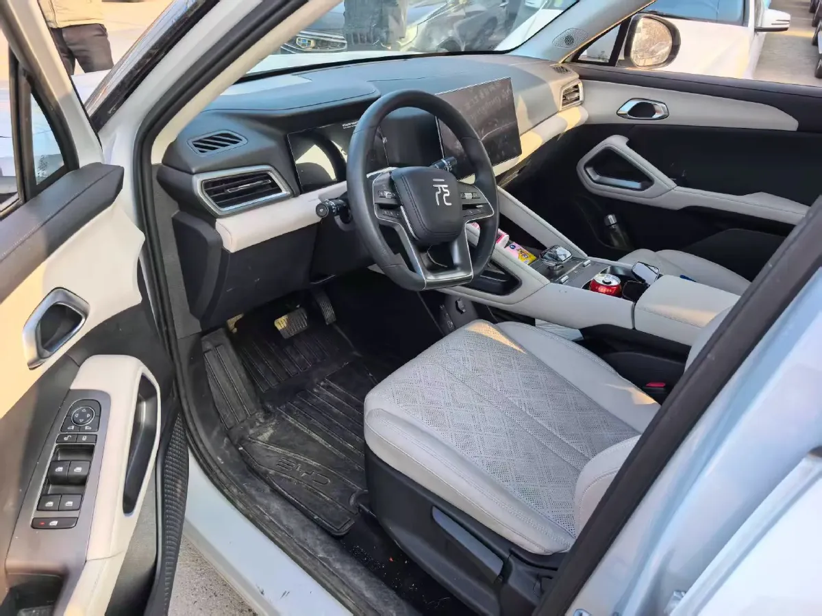 2024 BYD YuanUP BEV 45.12KWH,autocango,china used car exporter,china ev exporter,chinese used car exporter,chinese used ev exporter