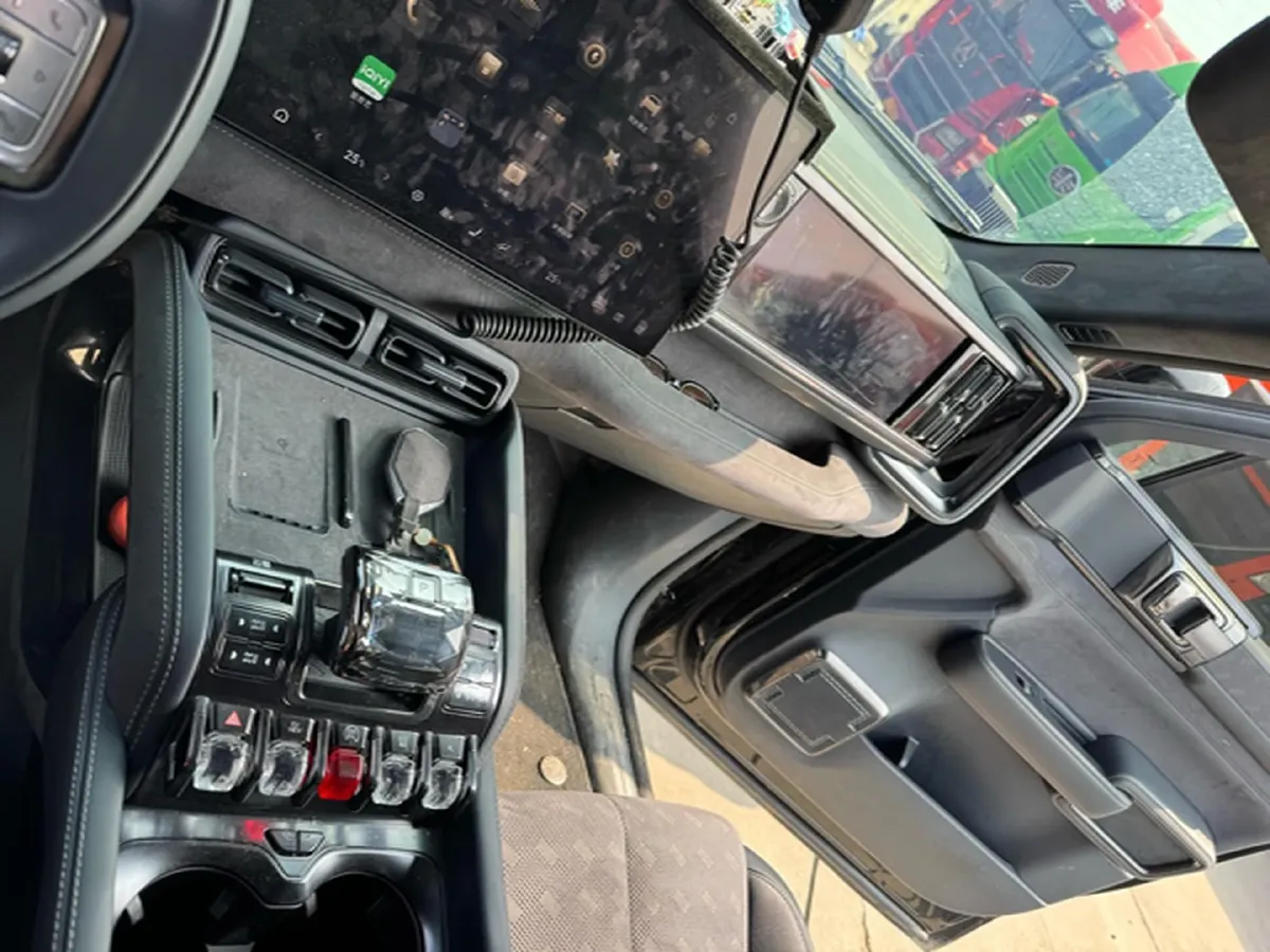 2023 Toyota Crown Kluger 2.5L 189HP L4 E-CVT Hybrid,autocango,china used car exporter,china ev exporter,chinese used car exporter,chinese used ev exporter