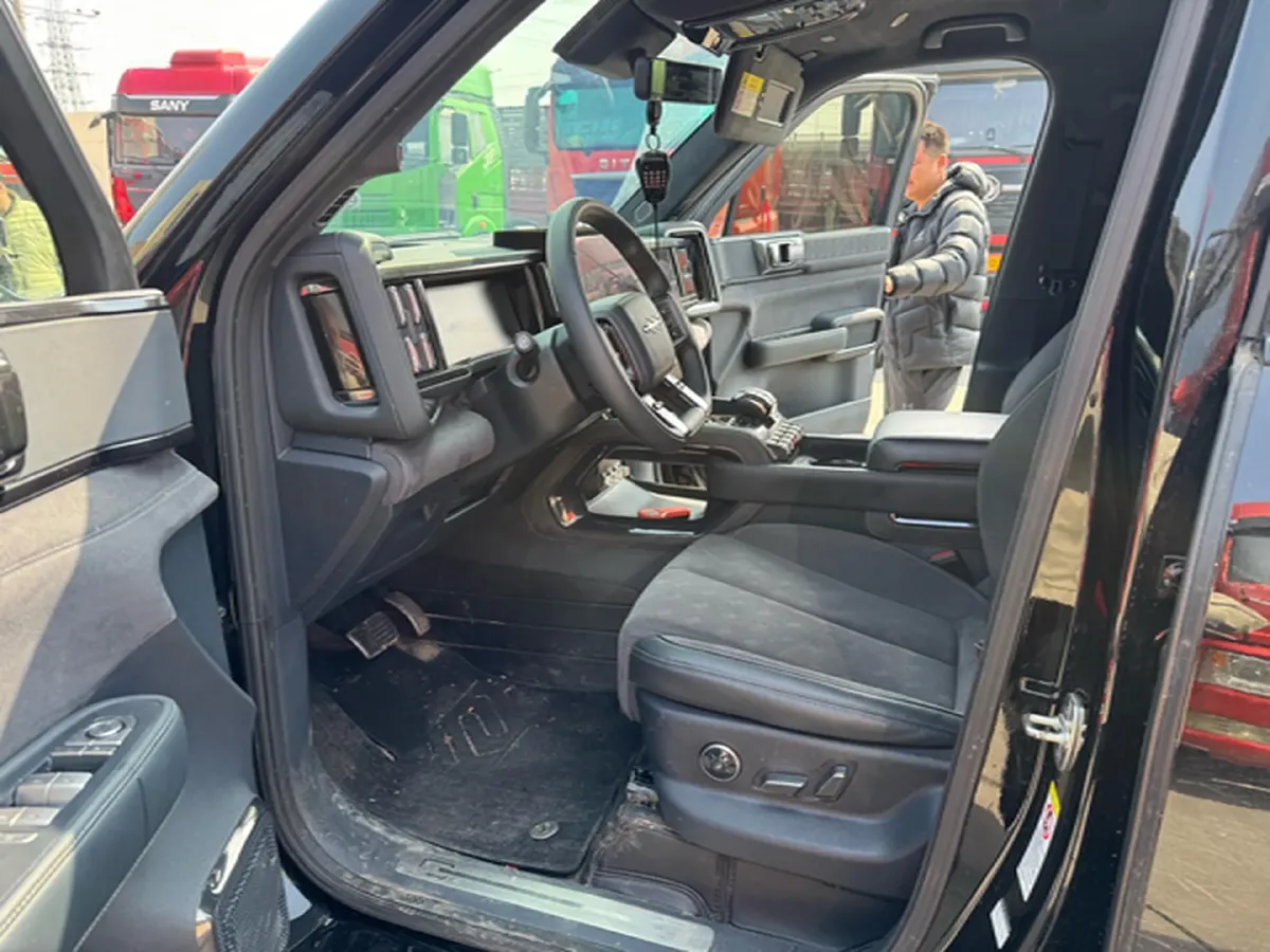 2023 Toyota Crown Kluger 2.5L 189HP L4 E-CVT Hybrid,autocango,china used car exporter,china ev exporter,chinese used car exporter,chinese used ev exporter