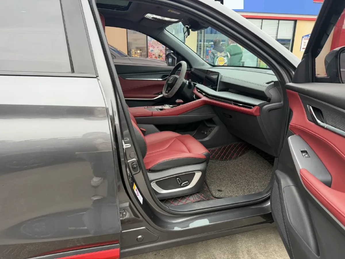 2022 ChangAn CS75 Plus 1.5T 188HP L4 8AT,autocango,china used car exporter,china ev exporter,chinese used car exporter,chinese used ev exporter