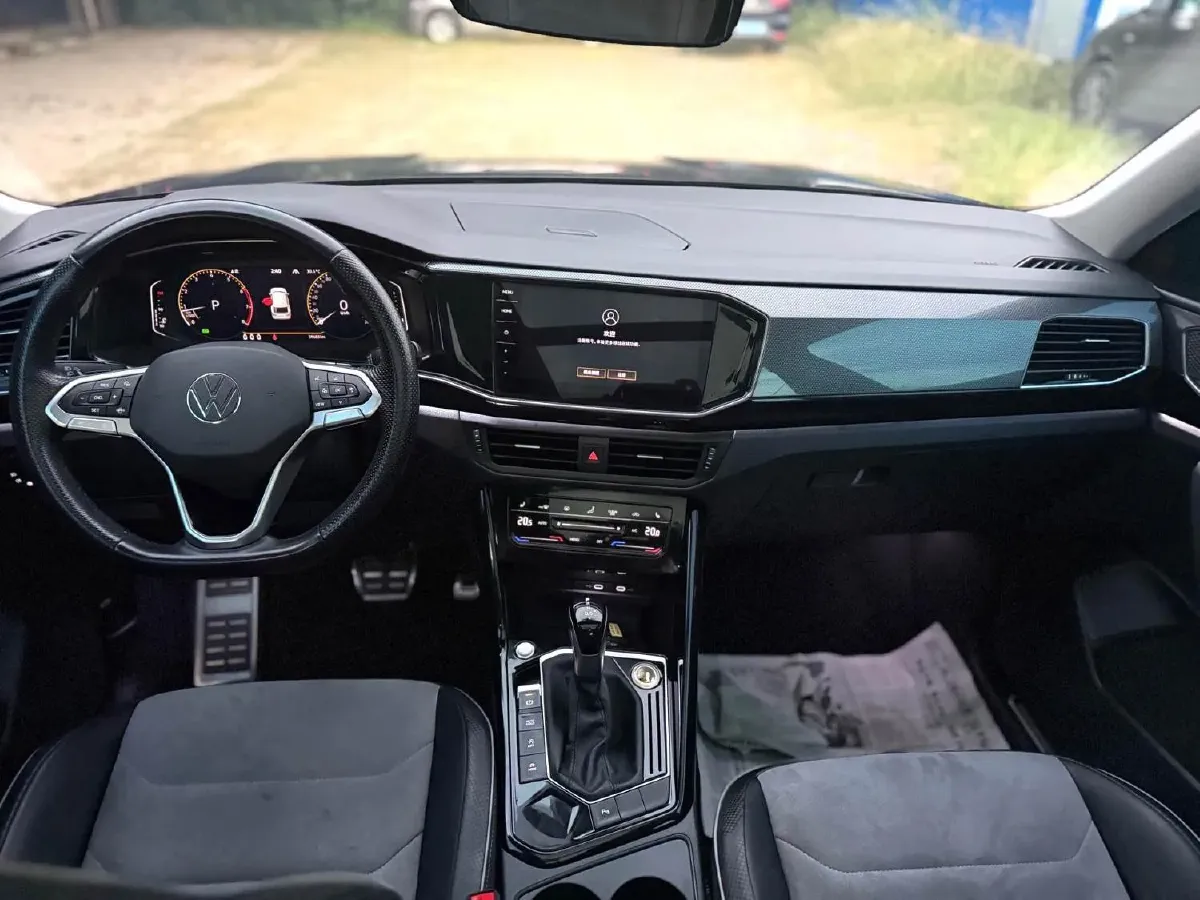 2020 Volkswagen Tayron X 2.0T 186HP L4 7DCT,autocango,china used car exporter,china ev exporter,chinese used car exporter,chinese used ev exporter