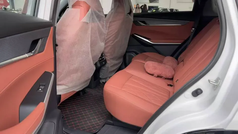 2024 ChangAn CS75 Plus 1.5T 188HP L4 8AT,autocango,china used car exporter,china ev exporter,chinese used car exporter,chinese used ev exporter