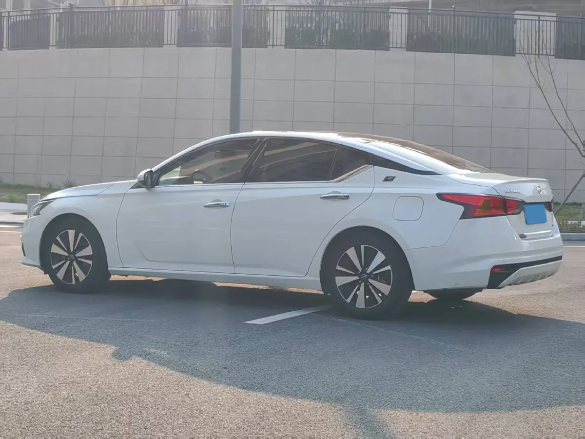 2022 Nissan Teana 2.0L 156HP L4 CVT,autocango,china used car exporter,china ev exporter,chinese used car exporter,chinese used ev exporter