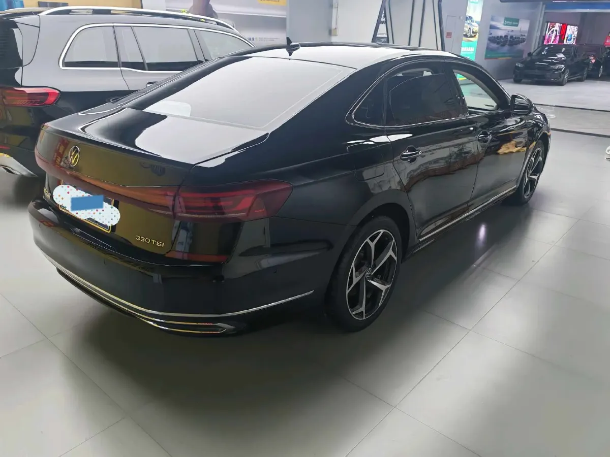 2023 Volkswagen Passat 2.0T 186HP L4 7DCT,autocango,china used car exporter,china ev exporter,chinese used car exporter,chinese used ev exporter