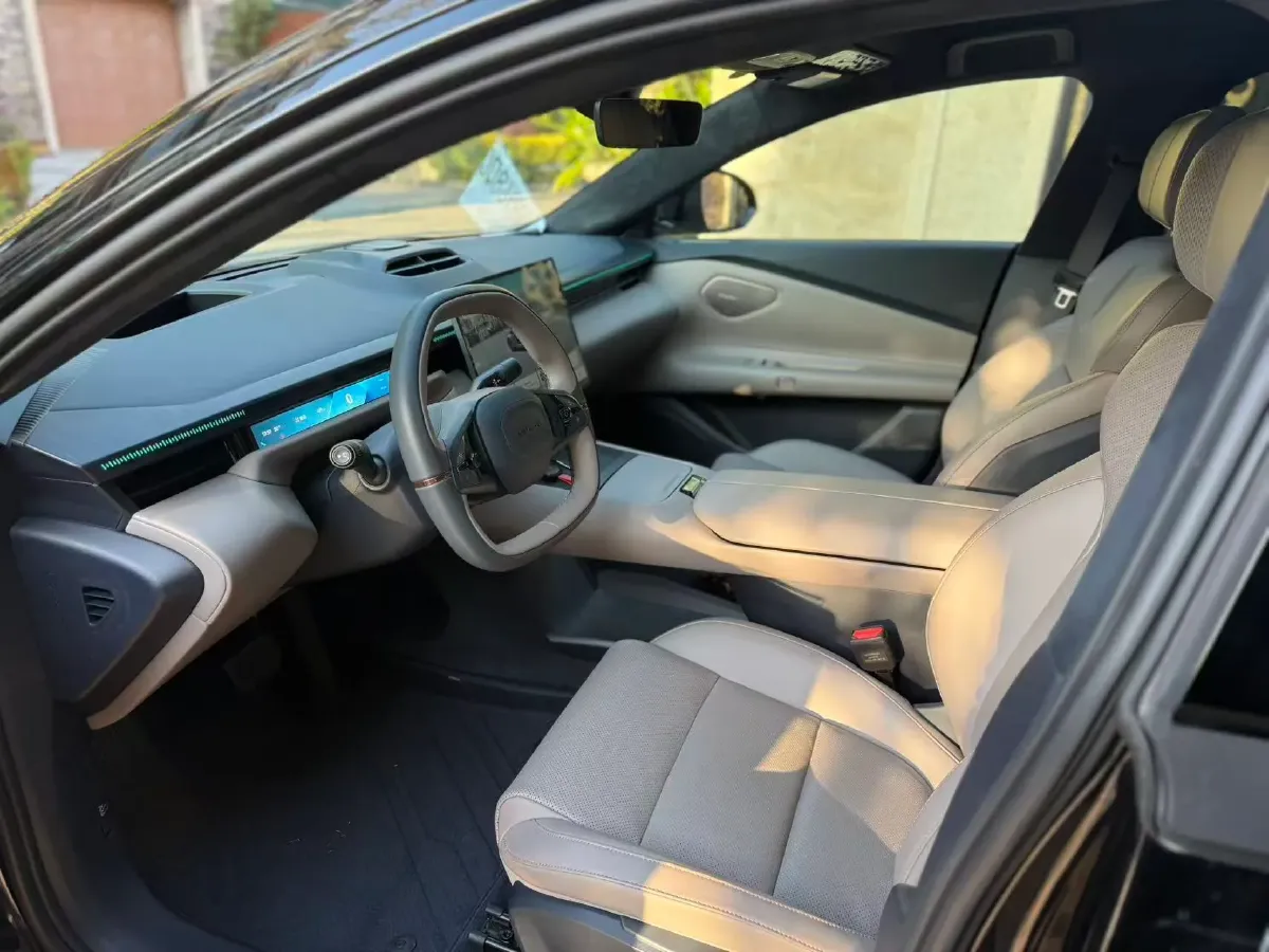 2025 JMC DaDao 2.3T 177HP L4 8AT,autocango,china used car exporter,china ev exporter,chinese used car exporter,chinese used ev exporter