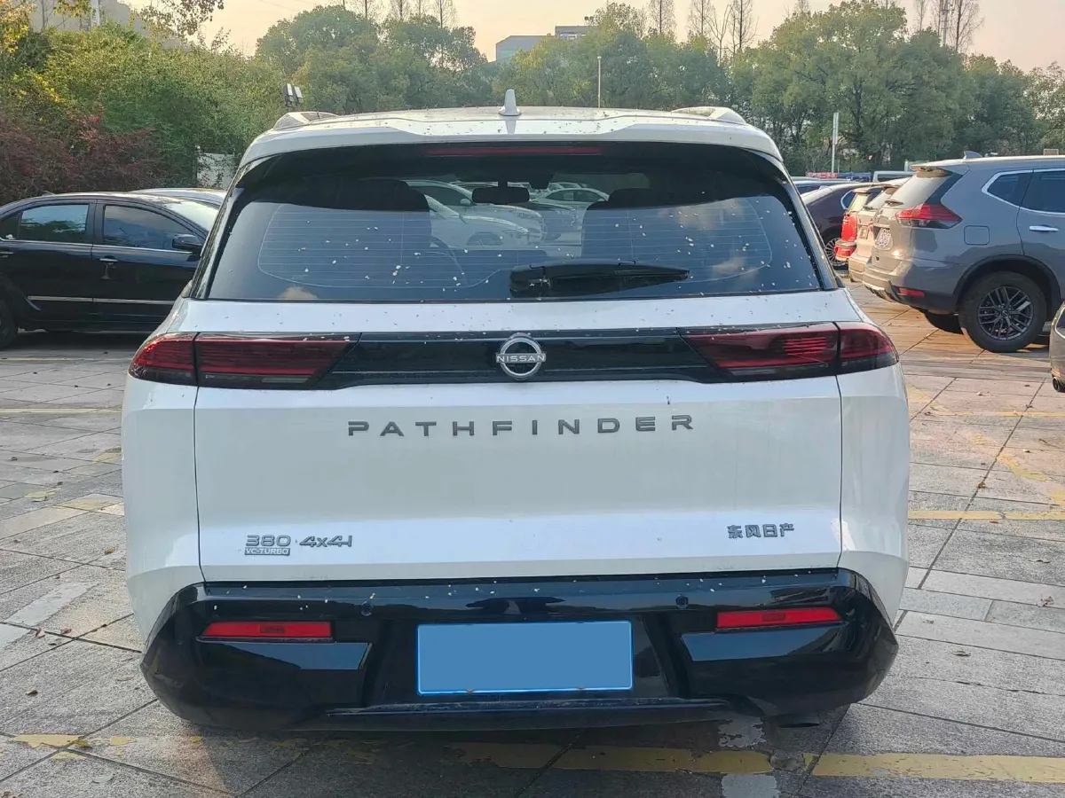 2024 Nissan Pathfinder 2.0T 252HP L4 9AT,autocango,china used car exporter,china ev exporter,chinese used car exporter,chinese used ev exporter