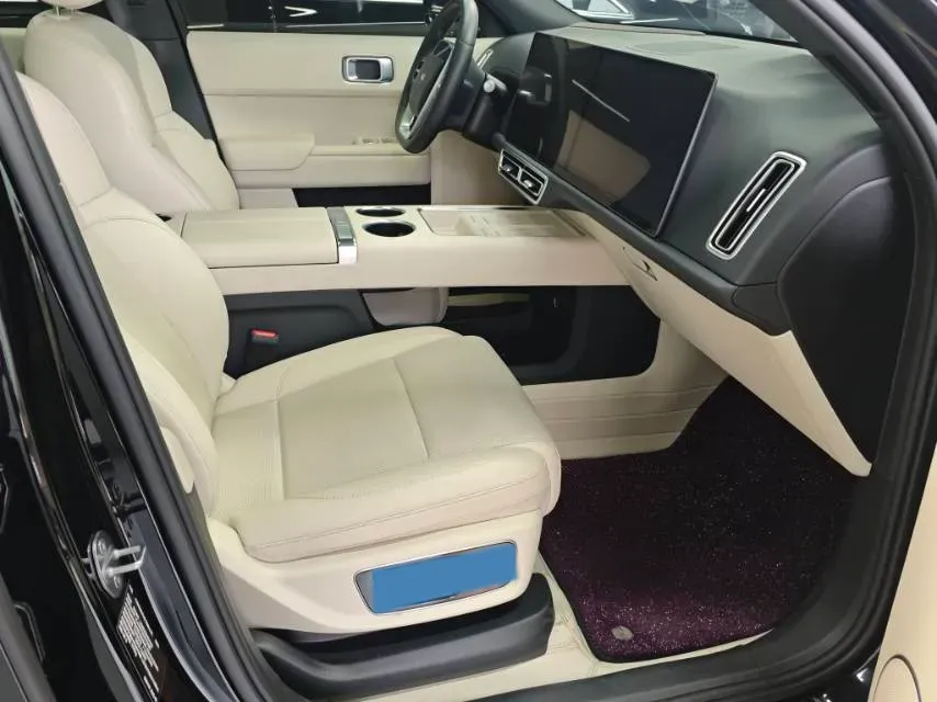 2024 Li L9 Range Extended 154HP REEV 52.3KWH,autocango,china used car exporter,china ev exporter,chinese used car exporter,chinese used ev exporter