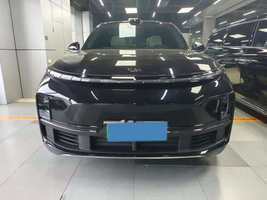 2024 Li L9 Range Extended 154HP REEV 52.3KWH,autocango,china used car exporter,china ev exporter,chinese used car exporter,chinese used ev exporter