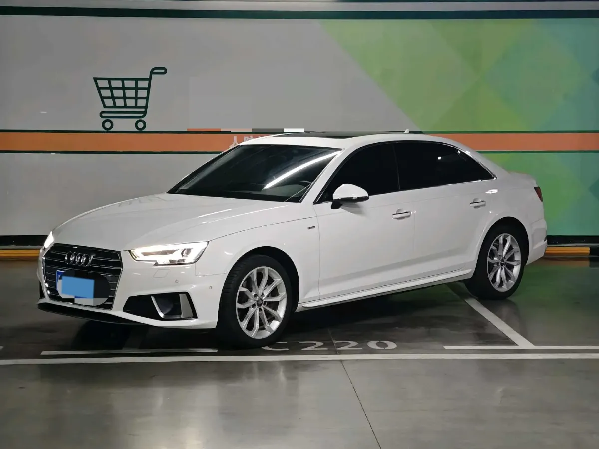 2019 Audi A4L 2.0T 190HP L4 7DCT,autocango,china used car exporter,china ev exporter,chinese used car exporter,chinese used ev exporter