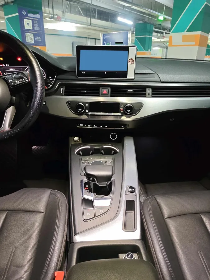 2019 Audi A4L 2.0T 190HP L4 7DCT,autocango,china used car exporter,china ev exporter,chinese used car exporter,chinese used ev exporter