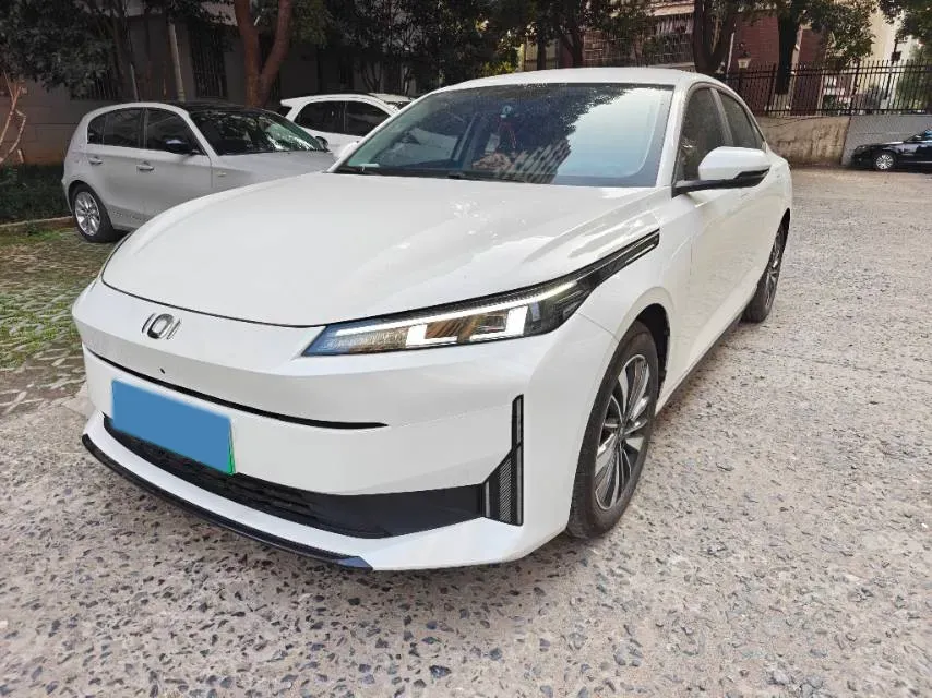 2024 ChangAn QiYuan A05 1.5L 110HP L4 E-CVT PHEV 9.07KWH,autocango,china used car exporter,china ev exporter,chinese used car exporter,chinese used ev exporter