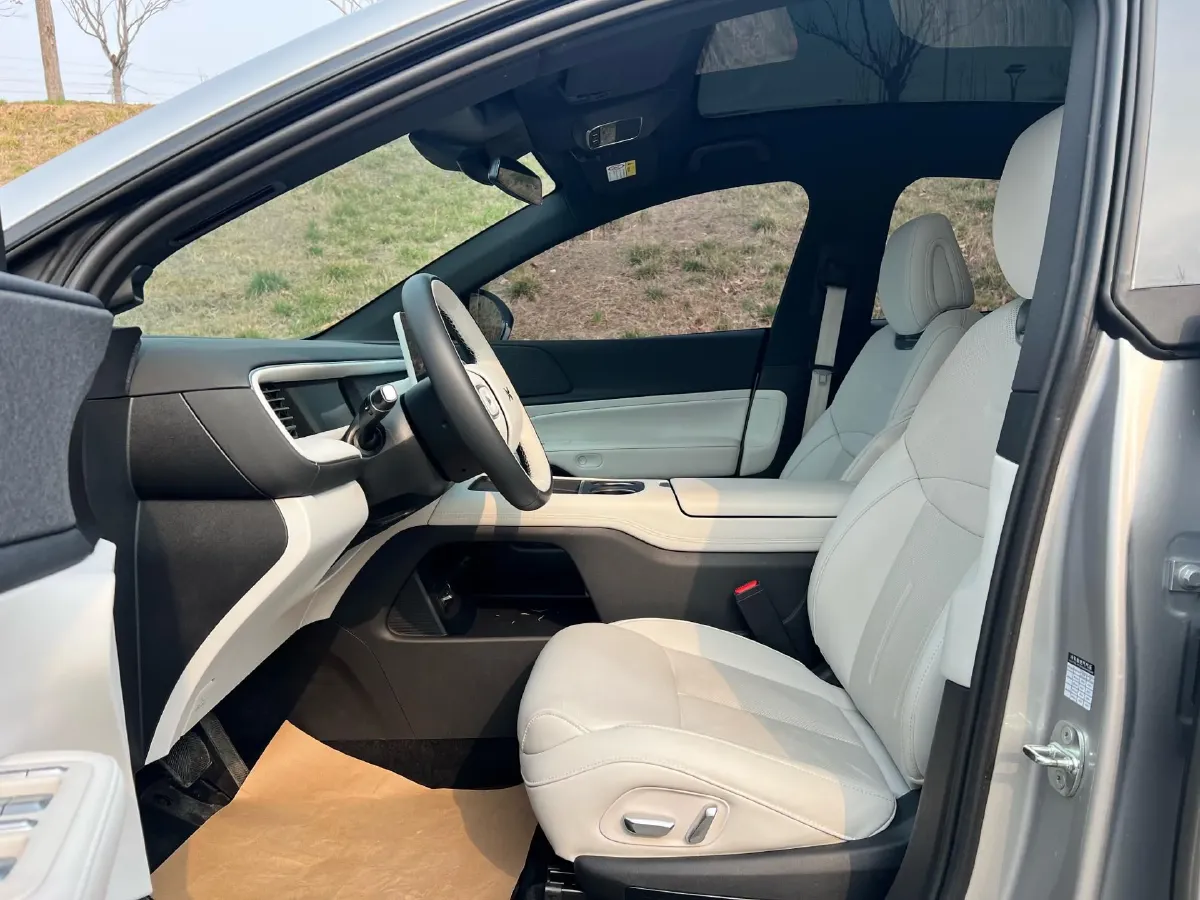 2023 Xpeng G6 BEV 87.5KWH,autocango,china used car exporter,china ev exporter,chinese used car exporter,chinese used ev exporter