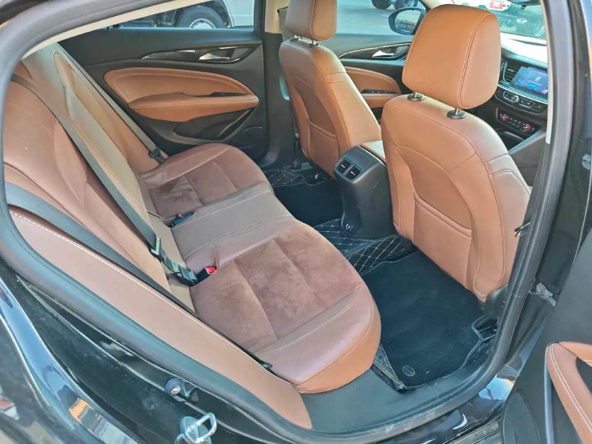 2020 Buick Regal 1.5T 169HP L4 9AT,autocango,china used car exporter,china ev exporter,chinese used car exporter,chinese used ev exporter