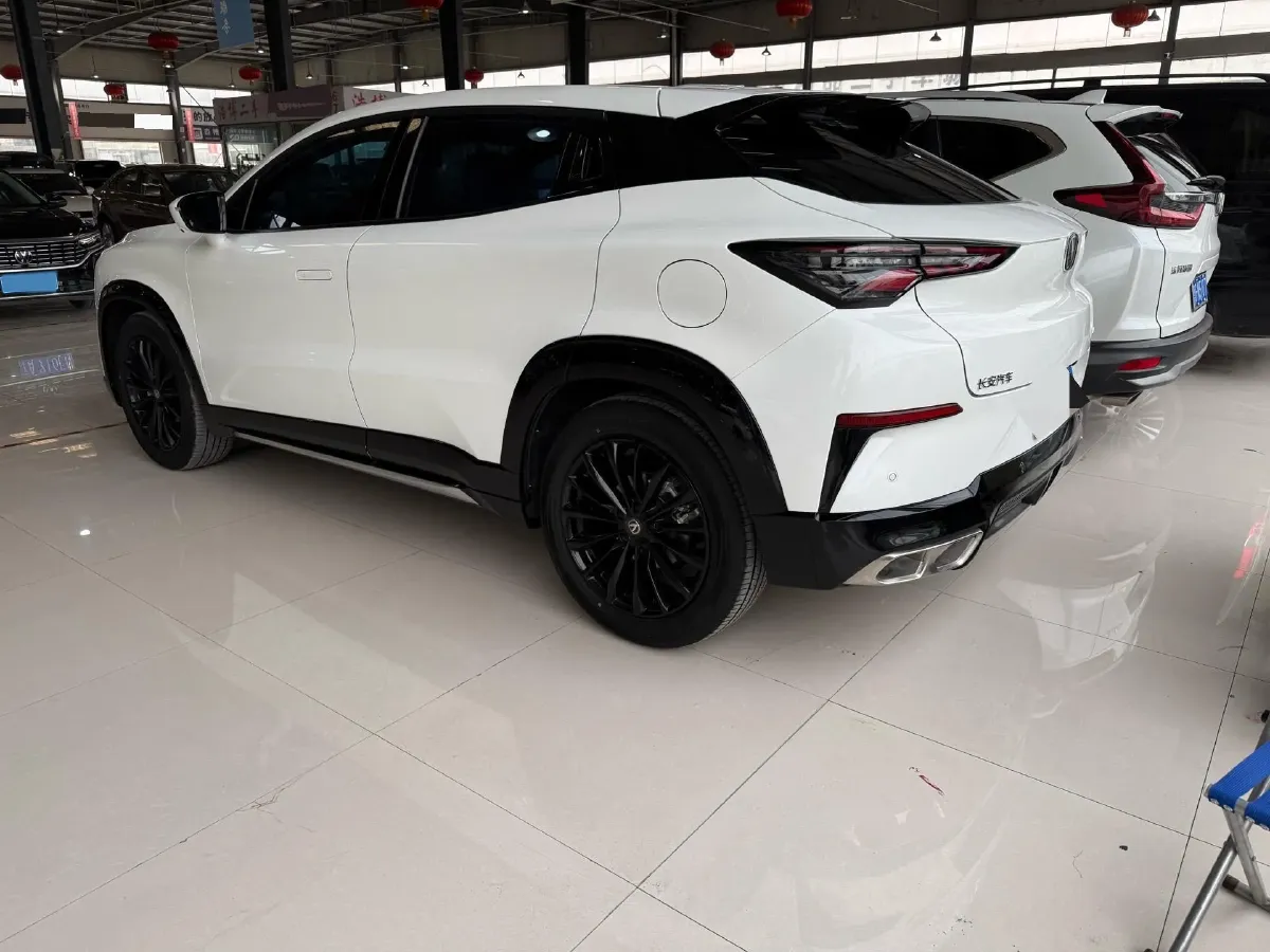 2023 ChangAn UNI-T 1.5T 188HP L4 7DCT,autocango,china used car exporter,china ev exporter,chinese used car exporter,chinese used ev exporter