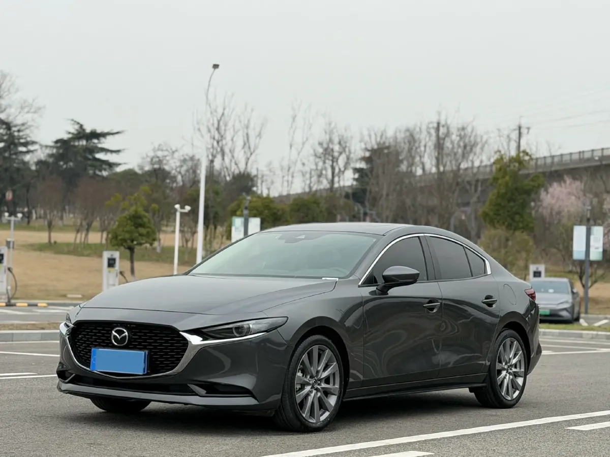 2021 Mazda 3 Axela 2.0L 158HP L4 6AT,autocango,china used car exporter,china ev exporter,chinese used car exporter,chinese used ev exporter