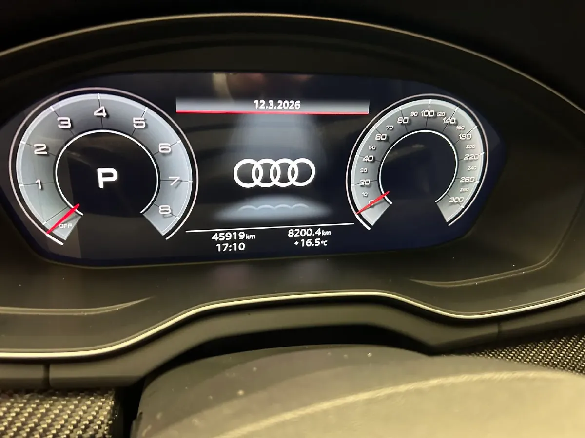 2021 Audi Q5L Sportback 2.0T 190HP L4 7DCT,autocango,china used car exporter,china ev exporter,chinese used car exporter,chinese used ev exporter