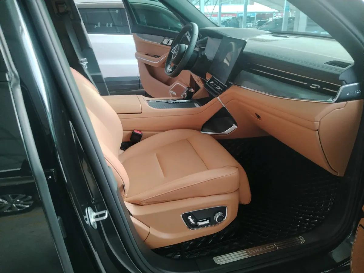 2025 LYNK&CO 09 EM-P 2.0T 254HP L4 3DHT PHEV,autocango,china used car exporter,china ev exporter,chinese used car exporter,chinese used ev exporter