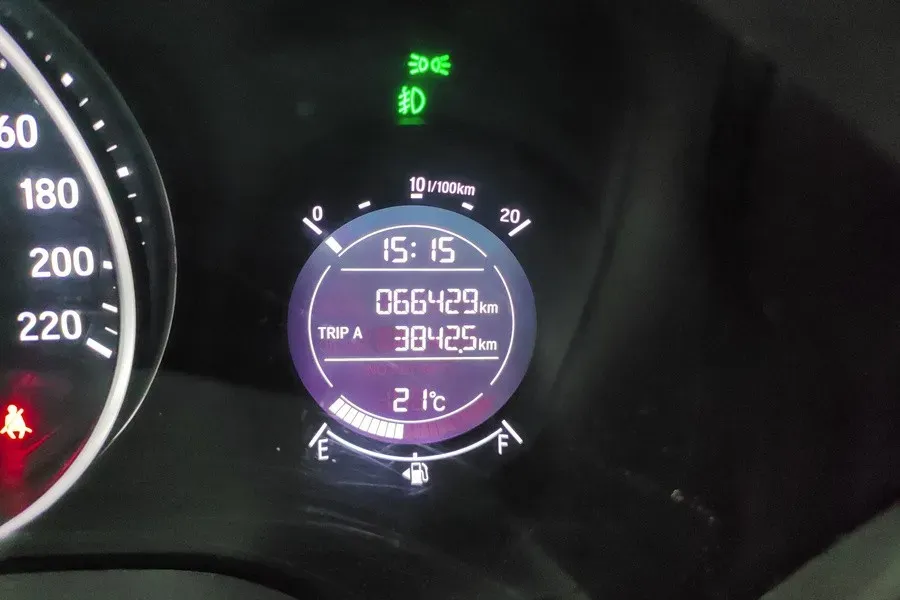 2020 Honda Vezel 1.5L 131HP L4 CVT,autocango,china used car exporter,china ev exporter,chinese used car exporter,chinese used ev exporter