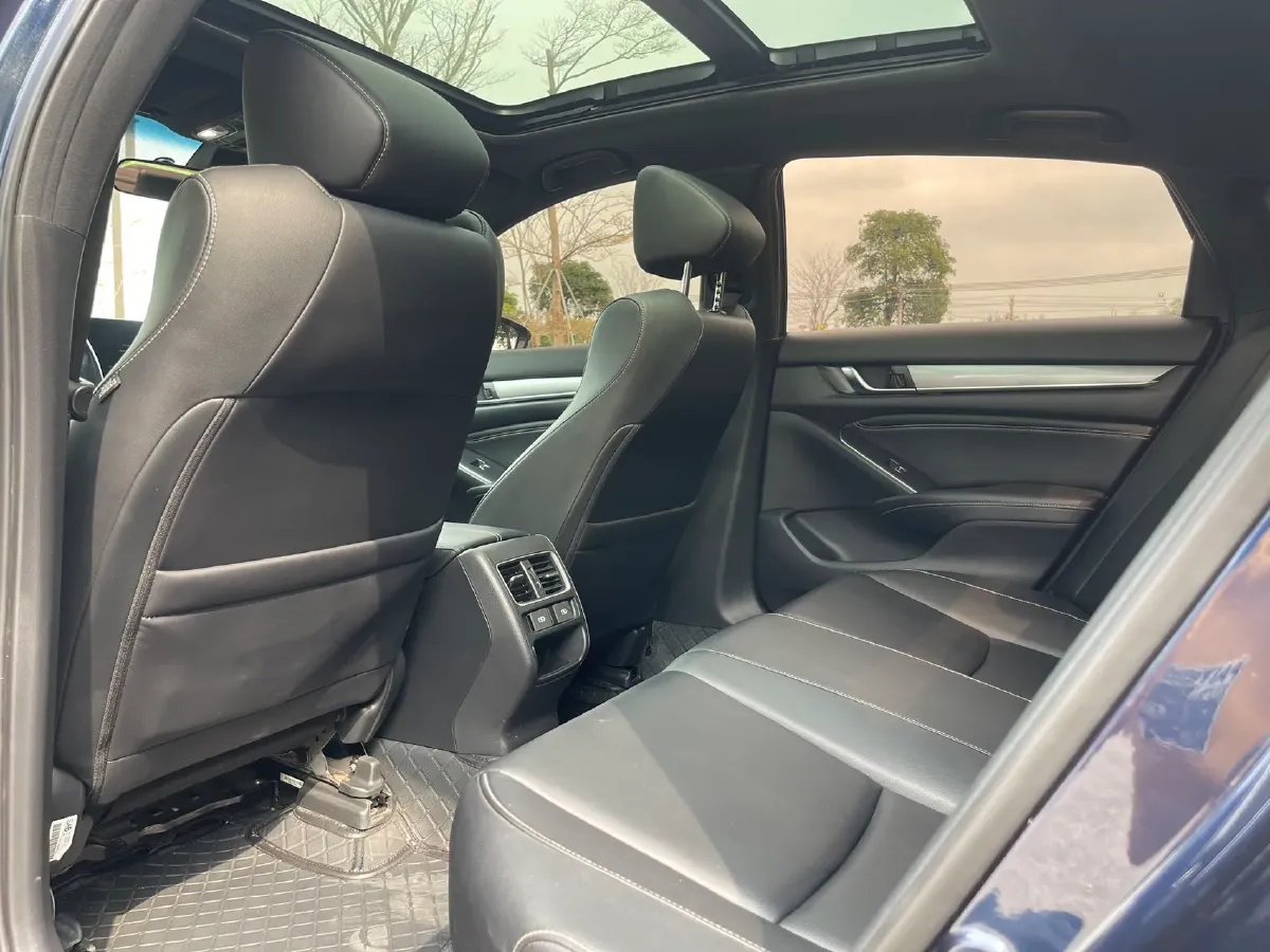 2022 Honda Inspire 1.5T 194HP L4 CVT,autocango,china used car exporter,china ev exporter,chinese used car exporter,chinese used ev exporter