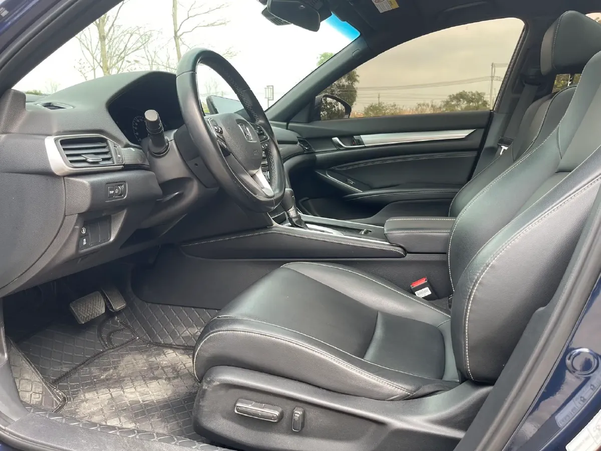 2022 Honda Inspire 1.5T 194HP L4 CVT,autocango,china used car exporter,china ev exporter,chinese used car exporter,chinese used ev exporter