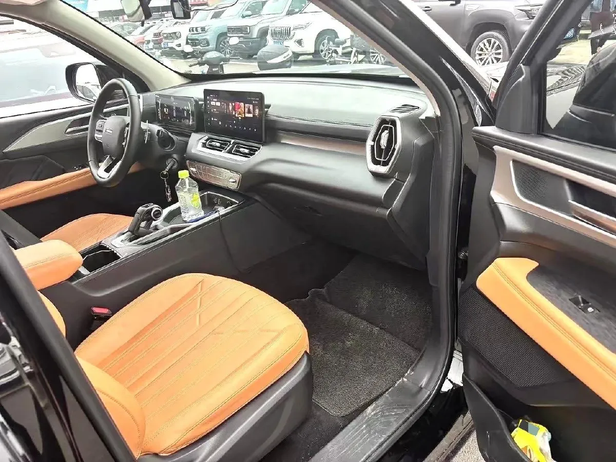 2025 Haval H5 2.0T 166HP L4 8AT,autocango,china used car exporter,china ev exporter,chinese used car exporter,chinese used ev exporter