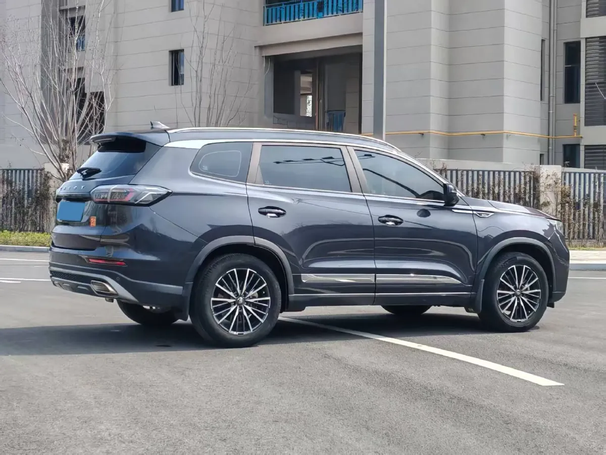 2022 Chery Tiggo 8 Plus 1.6T 197HP L4 7DCT,autocango,china used car exporter,china ev exporter,chinese used car exporter,chinese used ev exporter