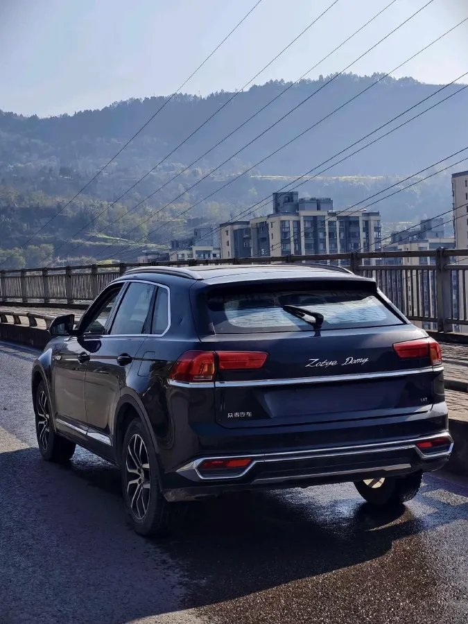 2017 Zotye Damy X7 1.8T 177HP L4 6DCT,autocango,china used car exporter,china ev exporter,chinese used car exporter,chinese used ev exporter