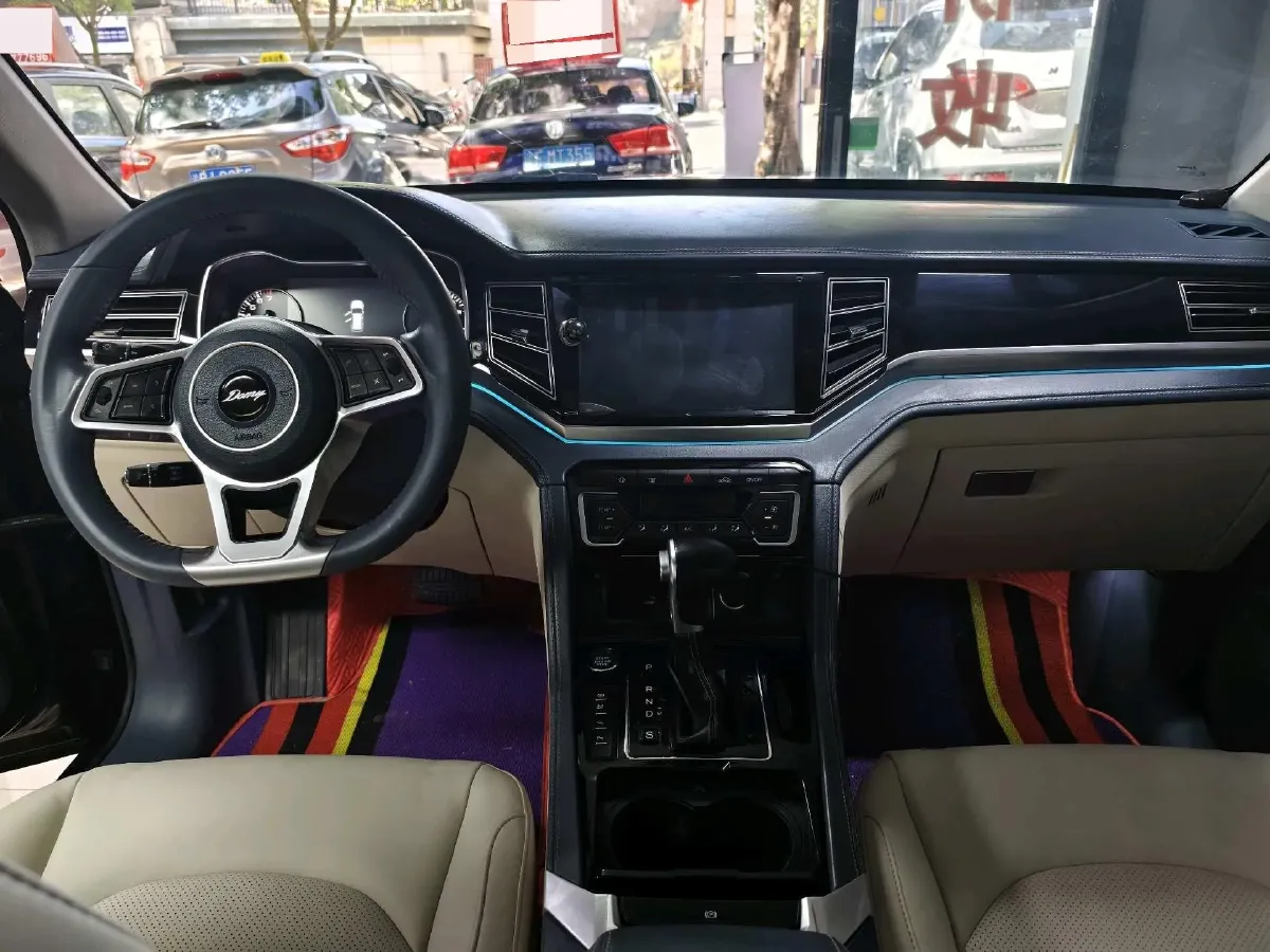 2017 Zotye Damy X7 1.8T 177HP L4 6DCT,autocango,china used car exporter,china ev exporter,chinese used car exporter,chinese used ev exporter