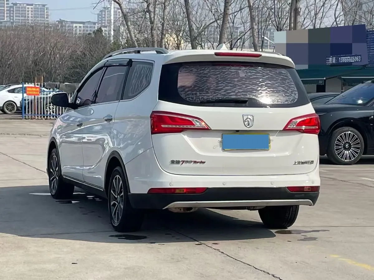 2017 BaoJun 730 1.5T 150HP L4 6MT,autocango,china used car exporter,china ev exporter,chinese used car exporter,chinese used ev exporter