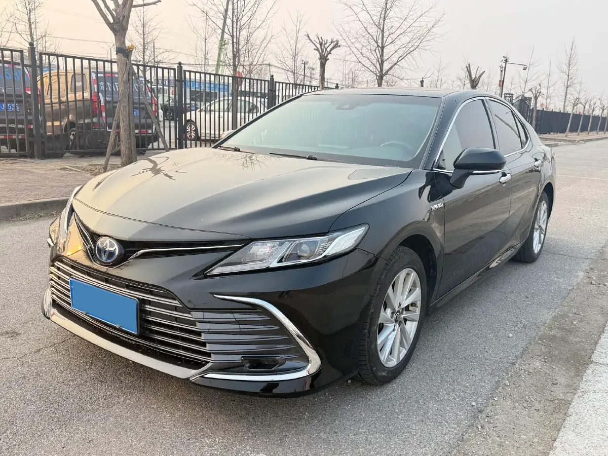 2023 Toyota Camry 2.5L 178HP L4 E-CVT Hybrid,autocango,china used car exporter,china ev exporter,chinese used car exporter,chinese used ev exporter