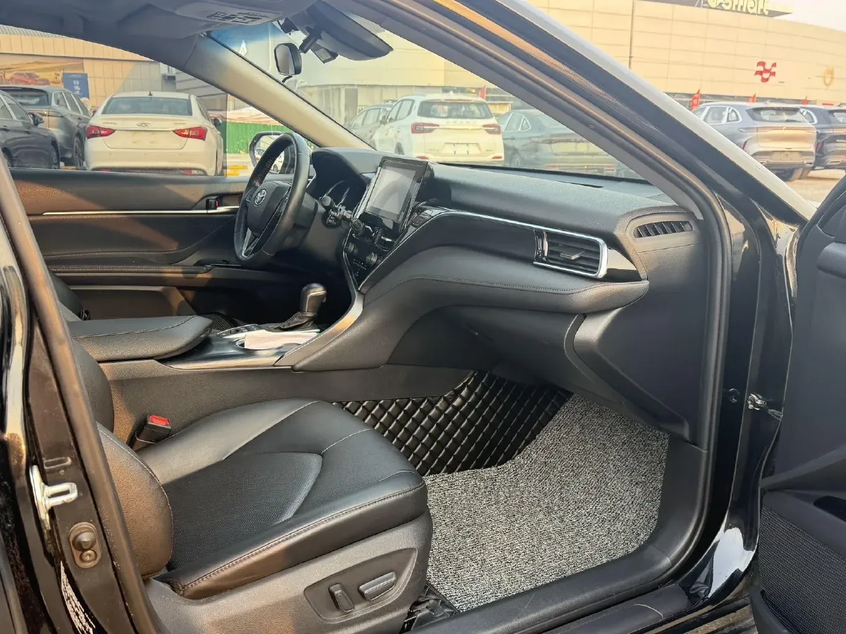 2023 Toyota Camry 2.5L 178HP L4 E-CVT Hybrid,autocango,china used car exporter,china ev exporter,chinese used car exporter,chinese used ev exporter