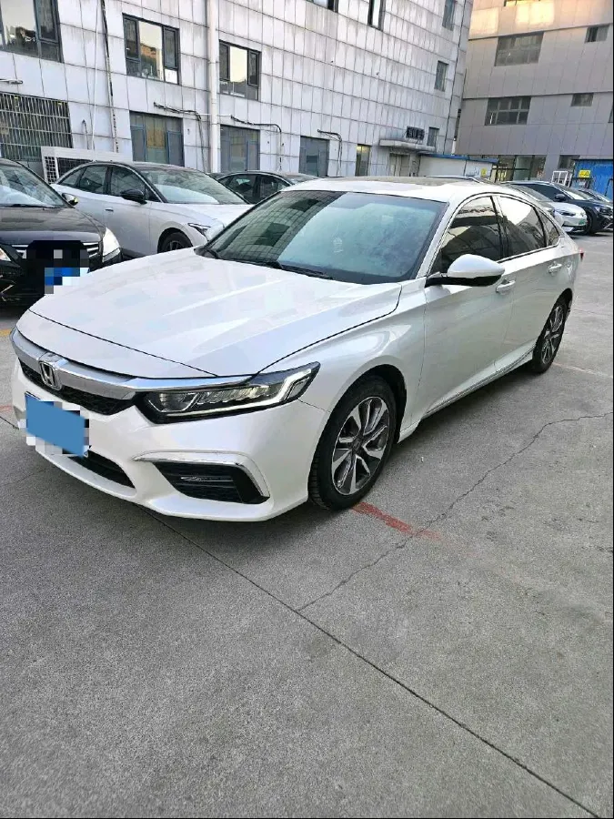 2019 Honda Inspire 1.5T 194HP L4 CVT,autocango,china used car exporter,china ev exporter,chinese used car exporter,chinese used ev exporter