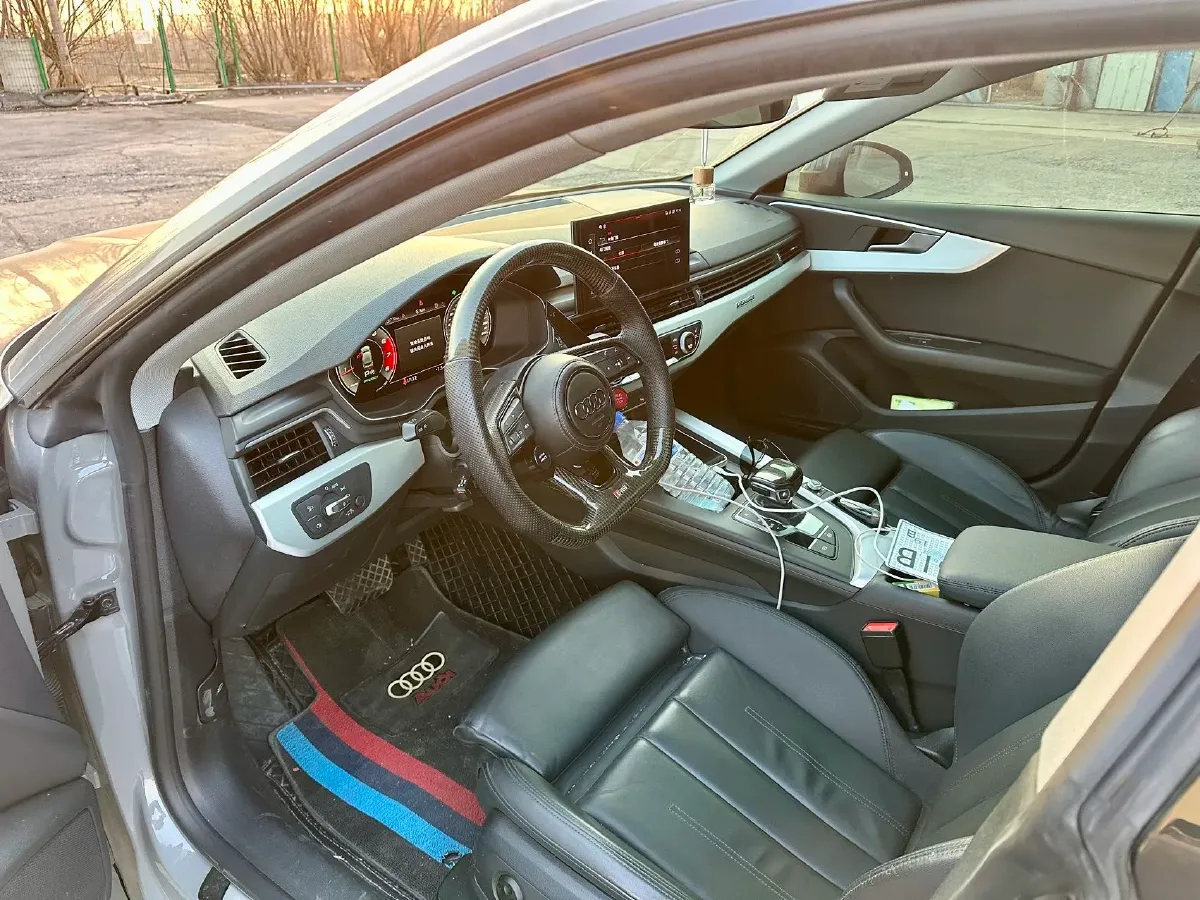 2021 Audi A5 2.0T 252HP L4 7DCT,autocango,china used car exporter,china ev exporter,chinese used car exporter,chinese used ev exporter