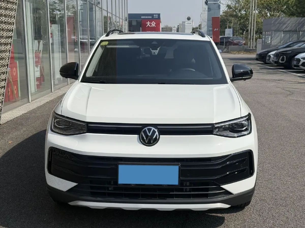 2025 Volkswagen Tharu 1.5T 160HP L4 7DCT,autocango,china used car exporter,china ev exporter,chinese used car exporter,chinese used ev exporter