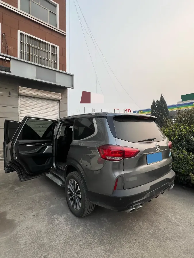 2017 MAXUS D90 2.0T 224HP L4 6AT,autocango,china used car exporter,china ev exporter,chinese used car exporter,chinese used ev exporter