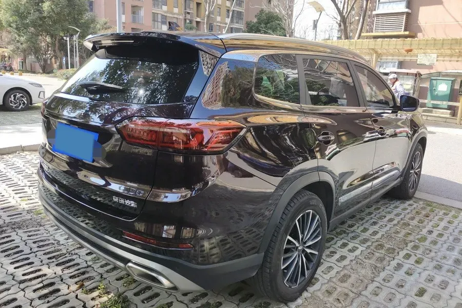 2021 Chery Tiggo 8 Plus 1.6T 197HP L4 7DCT,autocango,china used car exporter,china ev exporter,chinese used car exporter,chinese used ev exporter