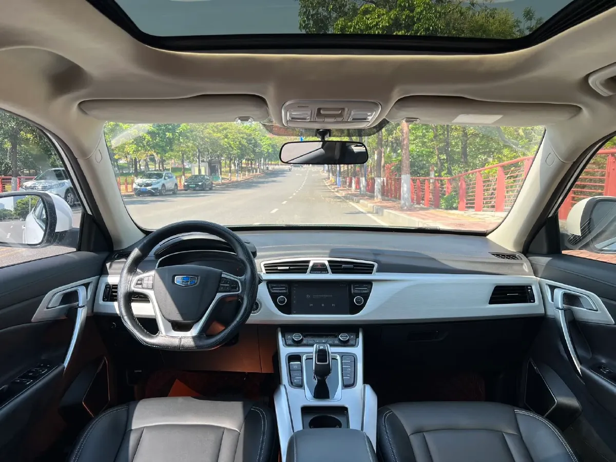 2020 Roewe i6 1.5T 169HP L4 7DCT,autocango,china used car exporter,china ev exporter,chinese used car exporter,chinese used ev exporter